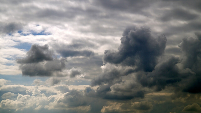 Gewaltige Wolken Gewaltige Wolken